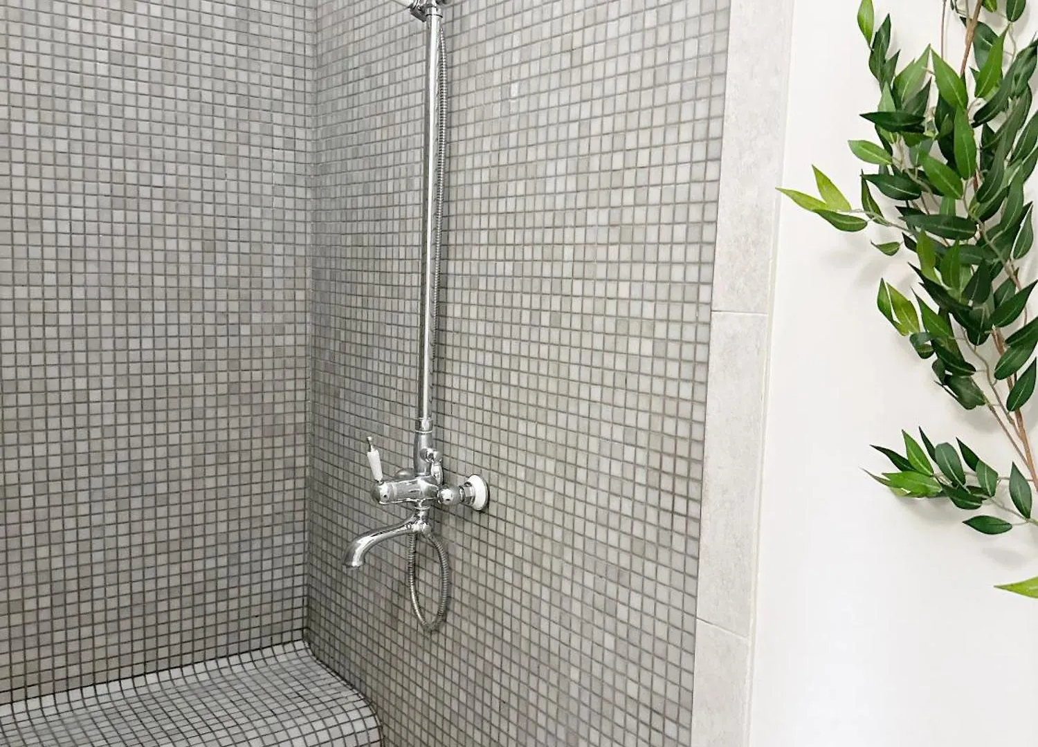 Anna Stevar Brand Apartment Tiflis Gürcistan