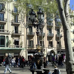 Capitol Ramblas Гостевой дом Барселона